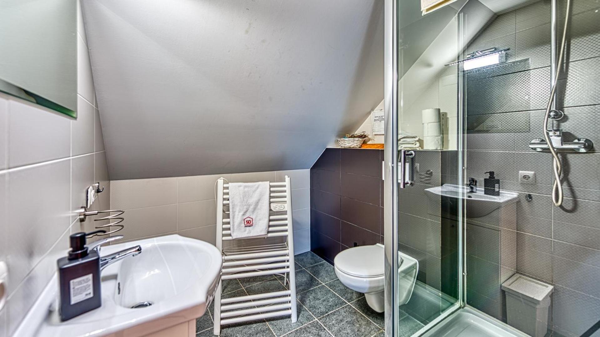Izerska Baza - Basen, Ebike, Narty, Sauna, Jacuzzi, Las Blisko Swieradow Zdroj - 5D Apartamenty Giebultow  Екстериор снимка